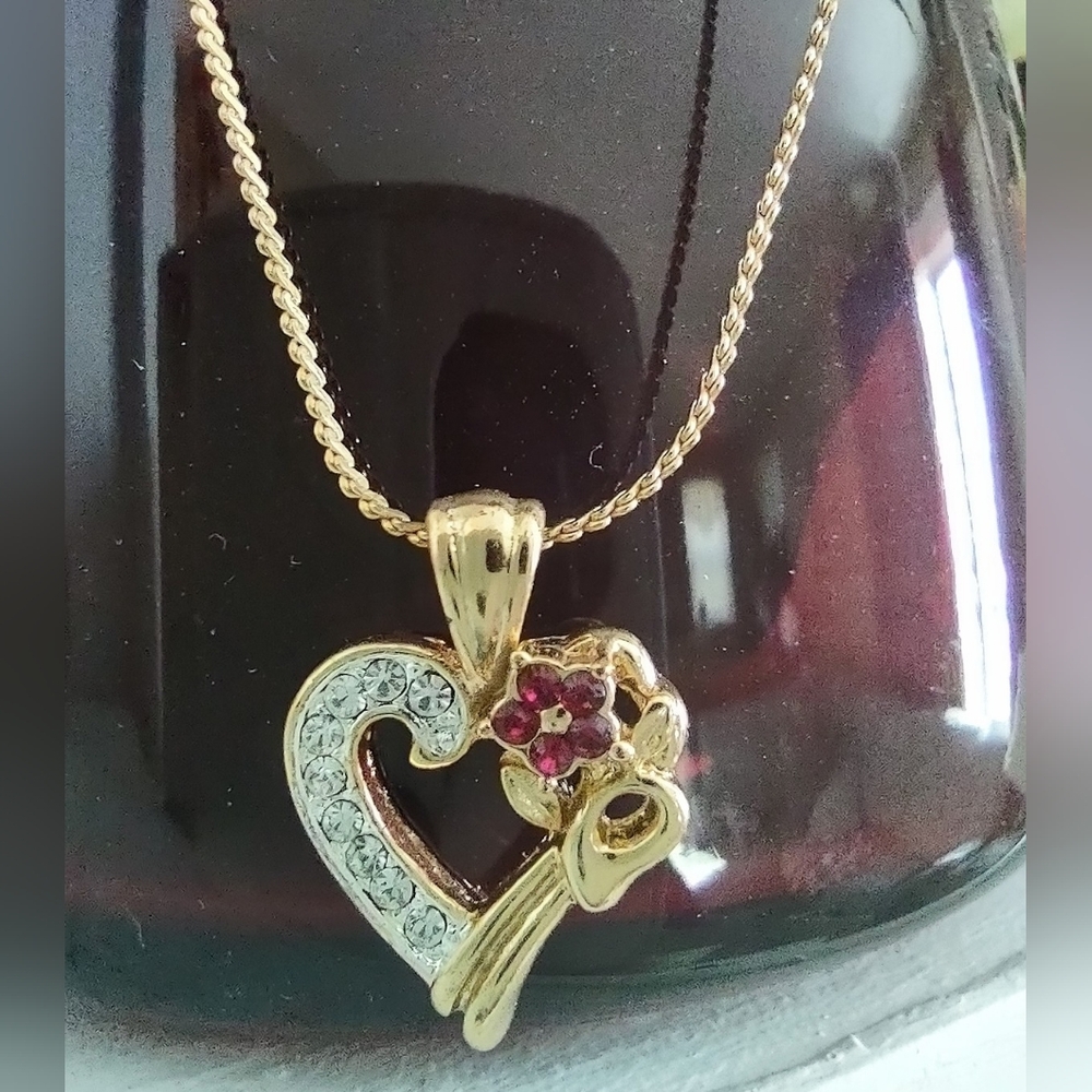 Yellow Gold Open Heart Pendant w/  Ruby Red Flower Crystals